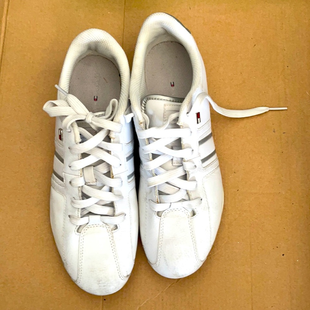 WOMEN SHOES